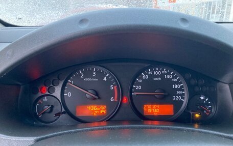 Nissan Navara (Frontier), 2013 год, 1 350 000 рублей, 2 фотография