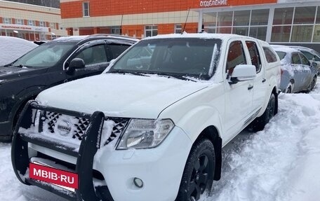 Nissan Navara (Frontier), 2013 год, 1 350 000 рублей, 16 фотография