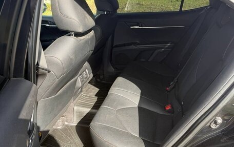 Toyota Camry, 2018 год, 1 800 000 рублей, 5 фотография