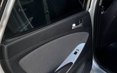Hyundai Solaris II рестайлинг, 2012 год, 750 000 рублей, 9 фотография