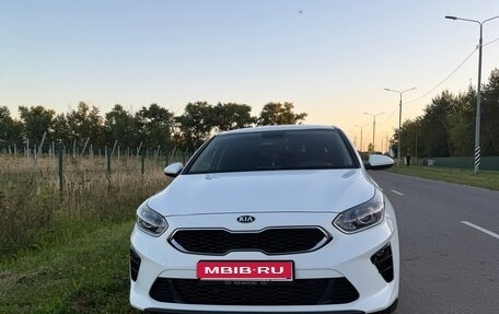 KIA cee'd III, 2019 год, 1 620 000 рублей, 1 фотография
