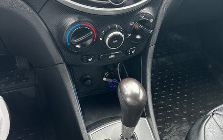 Hyundai Solaris II рестайлинг, 2014 год, 830 000 рублей, 9 фотография