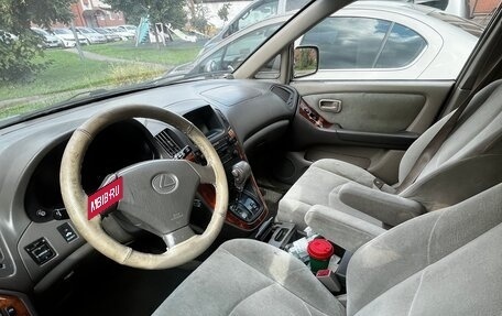 Lexus RX IV рестайлинг, 1999 год, 465 000 рублей, 5 фотография