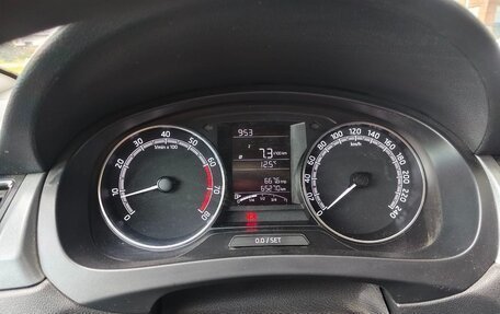 Skoda Rapid I, 2018 год, 1 400 000 рублей, 4 фотография