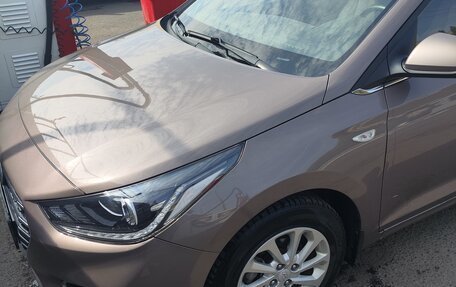 Hyundai Solaris II рестайлинг, 2018 год, 1 350 000 рублей, 10 фотография