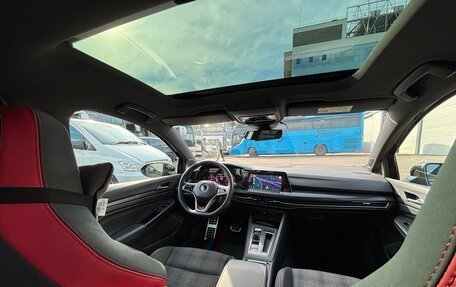 Volkswagen Golf GTI, 2021 год, 3 850 000 рублей, 10 фотография