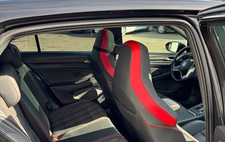 Volkswagen Golf GTI, 2021 год, 3 850 000 рублей, 20 фотография