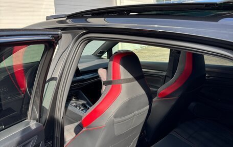 Volkswagen Golf GTI, 2021 год, 3 850 000 рублей, 21 фотография