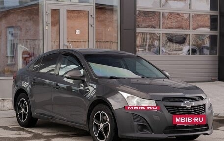 Chevrolet Cruze II, 2014 год, 700 000 рублей, 3 фотография