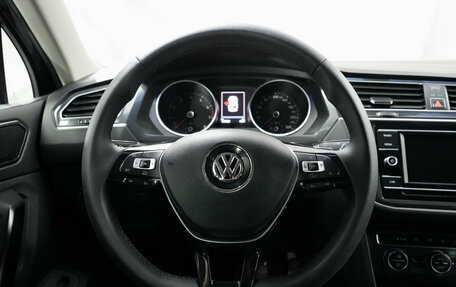 Volkswagen Tiguan II, 2017 год, 2 190 000 рублей, 6 фотография