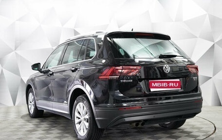 Volkswagen Tiguan II, 2017 год, 2 190 000 рублей, 1 фотография