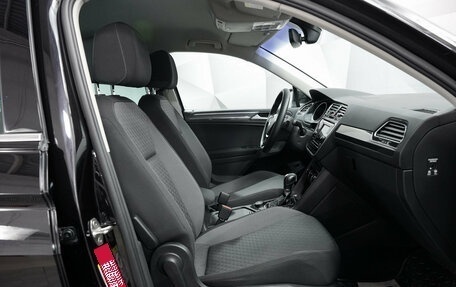 Volkswagen Tiguan II, 2017 год, 2 190 000 рублей, 5 фотография