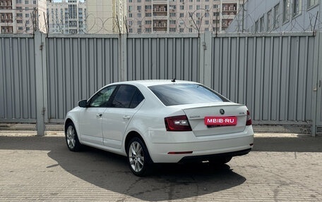 Skoda Octavia, 2017 год, 1 599 000 рублей, 3 фотография