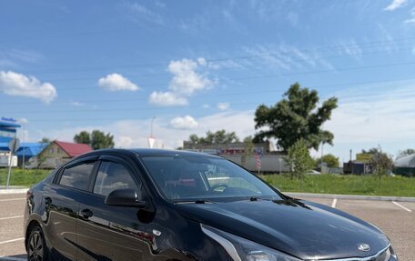 KIA Rio IV, 2017 год, 960 000 рублей, 2 фотография