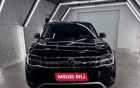 Volkswagen Teramont I, 2022 год, 4 090 000 рублей, 3 фотография