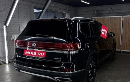 Volkswagen Teramont I, 2022 год, 4 090 000 рублей, 6 фотография