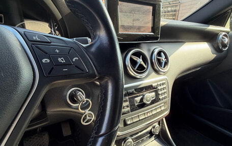 Mercedes-Benz A-Класс, 2015 год, 1 450 000 рублей, 13 фотография