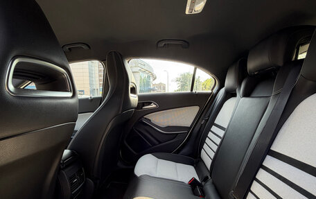 Mercedes-Benz A-Класс, 2015 год, 1 450 000 рублей, 21 фотография