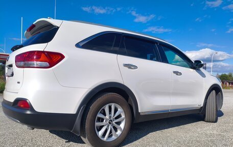 KIA Sorento III Prime рестайлинг, 2017 год, 2 500 000 рублей, 2 фотография