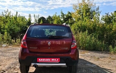 Renault Sandero I, 2013 год, 850 000 рублей, 5 фотография
