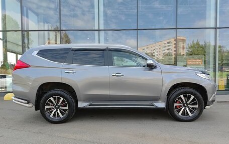 Mitsubishi Pajero Sport III рестайлинг, 2018 год, 3 099 000 рублей, 5 фотография