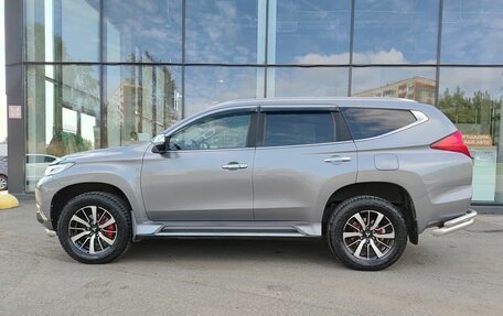 Mitsubishi Pajero Sport III рестайлинг, 2018 год, 3 099 000 рублей, 10 фотография