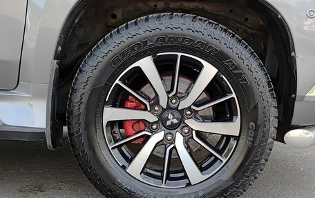 Mitsubishi Pajero Sport III рестайлинг, 2018 год, 3 099 000 рублей, 22 фотография
