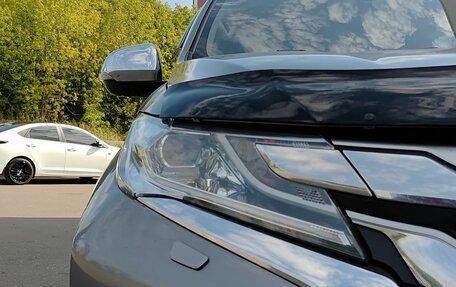 Mitsubishi Pajero Sport III рестайлинг, 2018 год, 3 099 000 рублей, 21 фотография