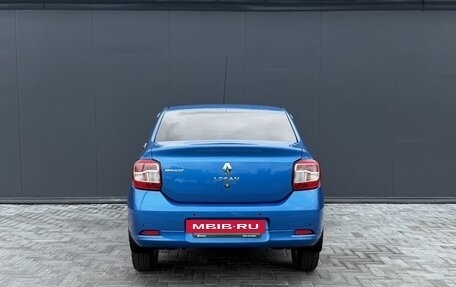 Renault Logan II, 2017 год, 925 000 рублей, 4 фотография