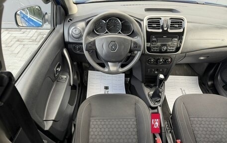 Renault Logan II, 2017 год, 925 000 рублей, 11 фотография