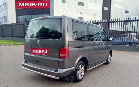 Volkswagen Caravelle T5, 2010 год, 1 800 000 рублей, 7 фотография