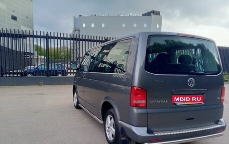 Volkswagen Caravelle T5, 2010 год, 1 800 000 рублей, 6 фотография