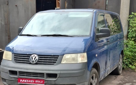Volkswagen Caravelle T5, 2008 год, 1 140 000 рублей, 1 фотография