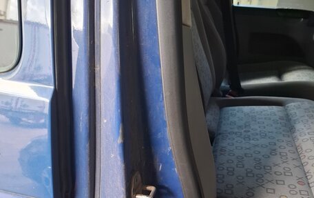 Volkswagen Caravelle T5, 2008 год, 1 140 000 рублей, 3 фотография