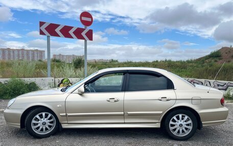 Hyundai Sonata IV рестайлинг, 2005 год, 530 000 рублей, 3 фотография