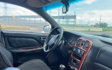 Hyundai Sonata IV рестайлинг, 2005 год, 530 000 рублей, 10 фотография