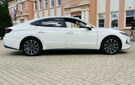 Hyundai Sonata VIII, 2021 год, 1 980 000 рублей, 15 фотография