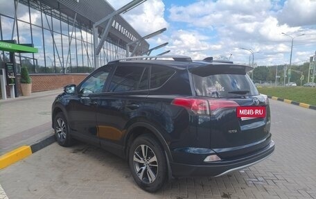 Toyota RAV4, 2018 год, 2 250 000 рублей, 6 фотография