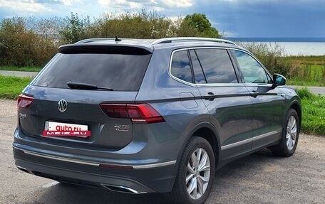 Volkswagen Tiguan II, 2019 год, 2 790 000 рублей, 8 фотография
