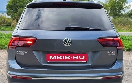 Volkswagen Tiguan II, 2019 год, 2 790 000 рублей, 3 фотография