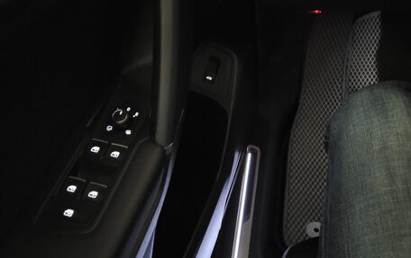 Volkswagen Tiguan II, 2019 год, 2 790 000 рублей, 22 фотография