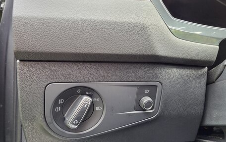 Volkswagen Tiguan II, 2019 год, 2 790 000 рублей, 28 фотография