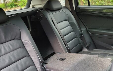 Volkswagen Tiguan II, 2019 год, 2 790 000 рублей, 33 фотография