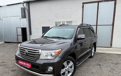 Toyota Land Cruiser 200, 2013 год, 3 690 000 рублей, 1 фотография