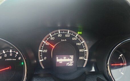 Honda Fit III, 2011 год, 910 000 рублей, 10 фотография