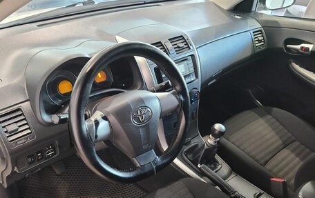 Toyota Corolla, 2013 год, 996 000 рублей, 13 фотография