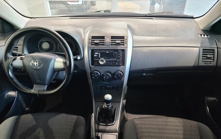 Toyota Corolla, 2013 год, 996 000 рублей, 18 фотография