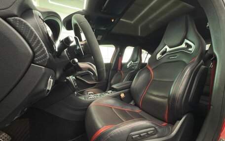Mercedes-Benz A-Класс AMG, 2016 год, 2 700 000 рублей, 12 фотография
