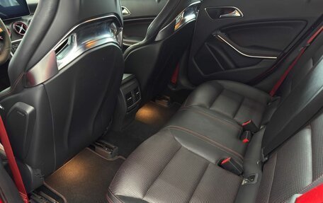 Mercedes-Benz A-Класс AMG, 2016 год, 2 700 000 рублей, 23 фотография