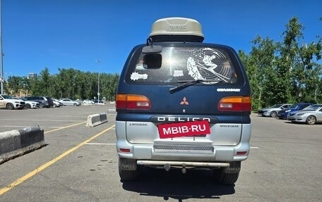 Mitsubishi Delica III, 1988 год, 900 000 рублей, 5 фотография